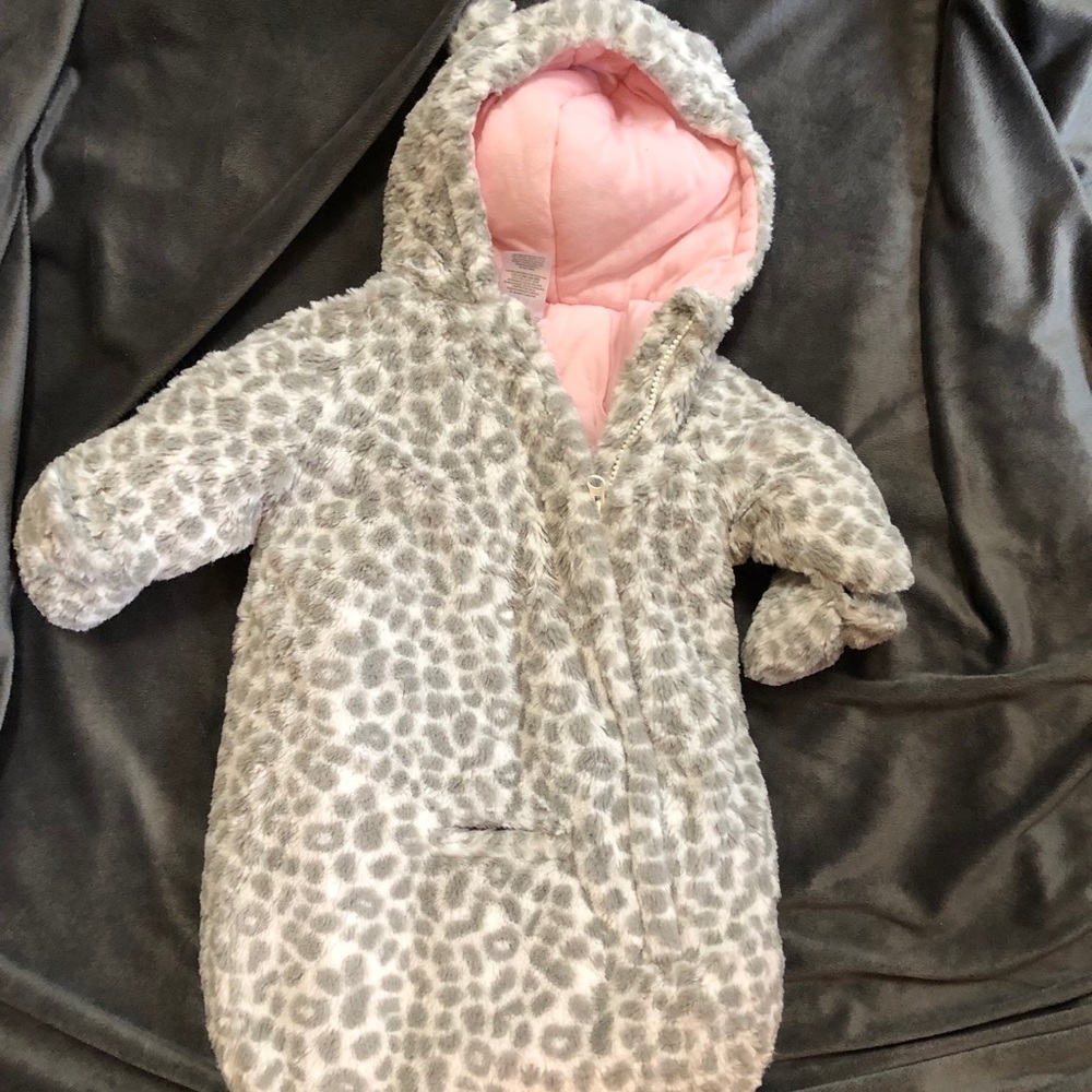 Girl’s 0-6 mo